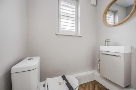 68 Kirby Road, Copnor-Small-PorticoMarketing-SoldB