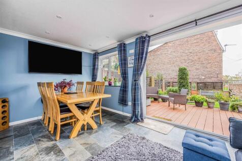 117 Old Rectory Road, Farlington-Small-PorticoMark