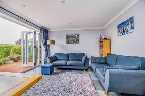 117 Old Rectory Road, Farlington-Small-PorticoMark