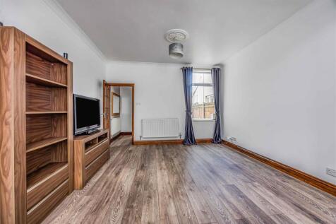 81 Manor Road, Fratton-Small-PorticoMarketing-Sold