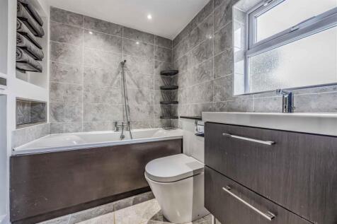 81 Manor Road, Fratton-Small-PorticoMarketing-Sold