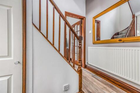 81 Manor Road, Fratton-Small-PorticoMarketing-Sold