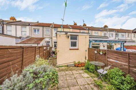 153 Landguard Road, Southsea-Small-PorticoMarketin