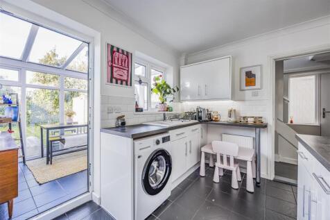 103 Hilsea Crescent, Hilsea-PorticoMarketing-SoldB