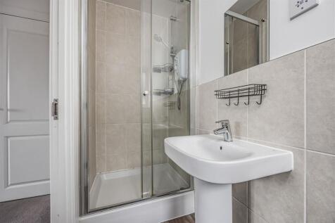 27 Guardians Way, Portsmouth-Small-PorticoMarketin