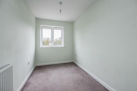 27 Guardians Way, Portsmouth-Small-PorticoMarketin