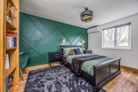 57 Zeus Lane, Waterlooville-Small-PorticoMarketing