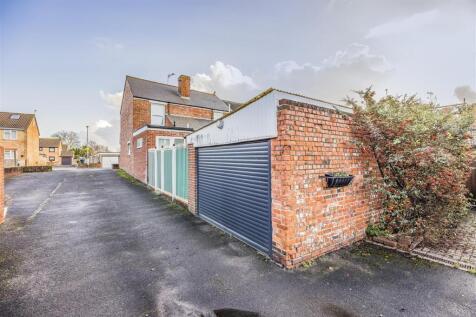 8 Ironbridge Lane, Southsea-PorticoMarketing-SoldB