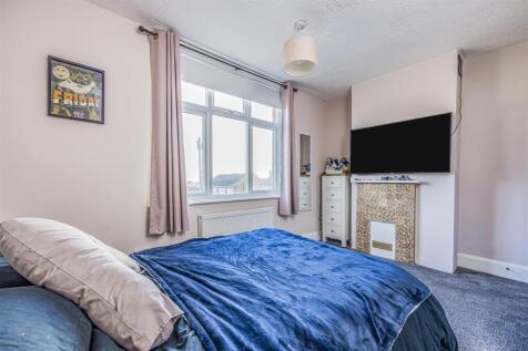 8 Ironbridge Lane, Southsea-PorticoMarketing-SoldB