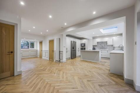 176 Hazelton Way, Horndean-PorticoMarketing-SoldBy