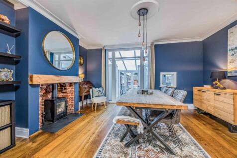 87 Torrington Road, Copnor-Small-PorticoMarketing-