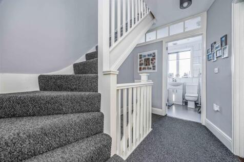 67 Cobden Avenue, Portsmouth-Small-PorticoMarketin