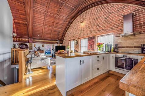 45 Brandon Court, Lawrence Road, Southsea-Small-Po