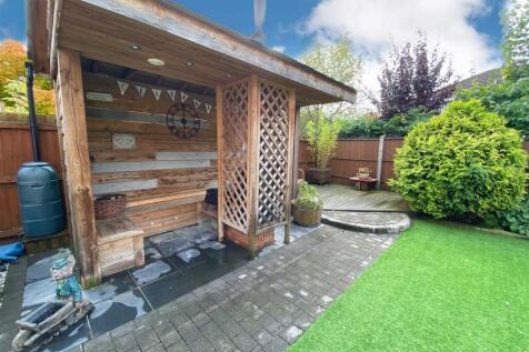 Timber Snug