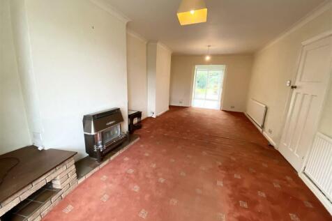 Living &amp; Dining Room