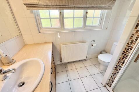 En Suite Shower Room
