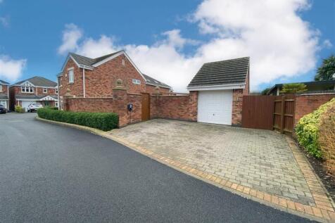 Driveway &amp; Garage