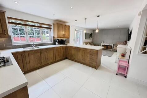 Living Dining Kitchen