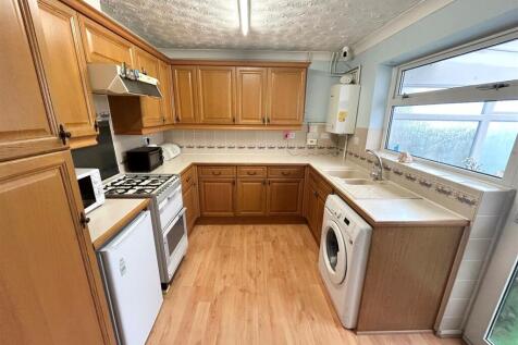 Breakfast Kitchen.jpg