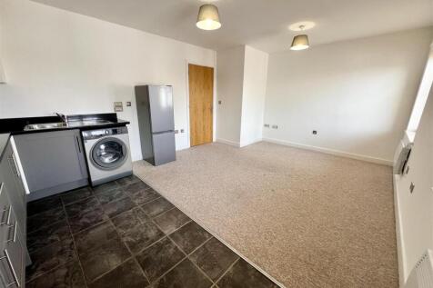 Open Plan Living Dining Kitchen