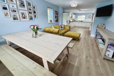 Living Dining Kitchen