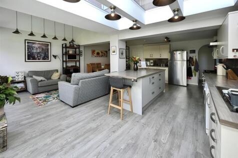 Living Dining Kitchen