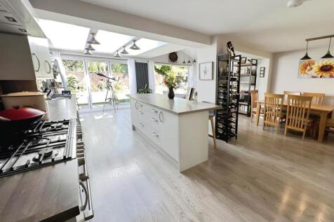 Living Dining Kitchen