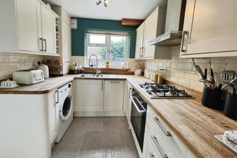 Fitted Kitchen