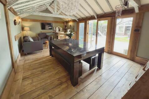 Summer House