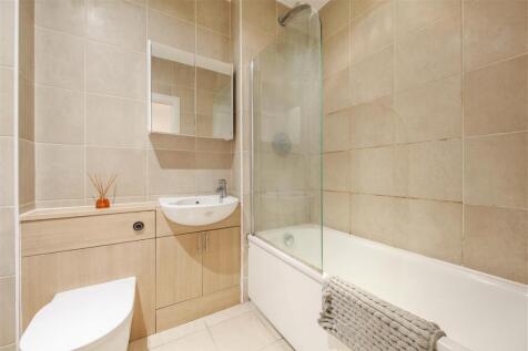En Suite Bathroom
