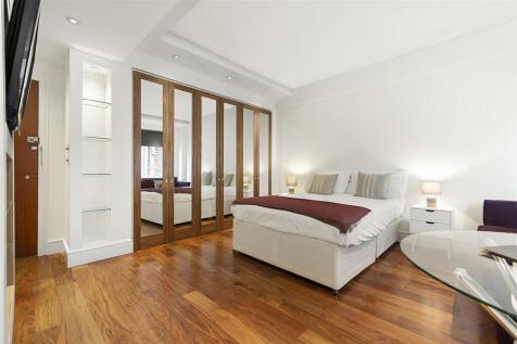 Studio Room