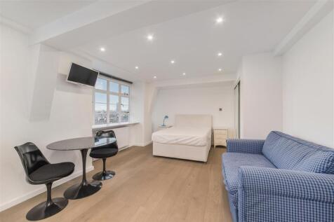 Studio Room