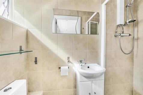 En Suite Shower Room