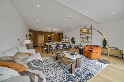Kitchen/Reception Room