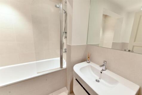 En Suite Bathroom