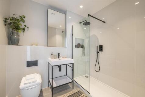 En Suite Shower Room