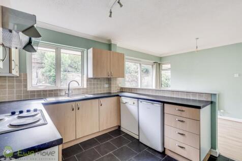 Stroud Road-12