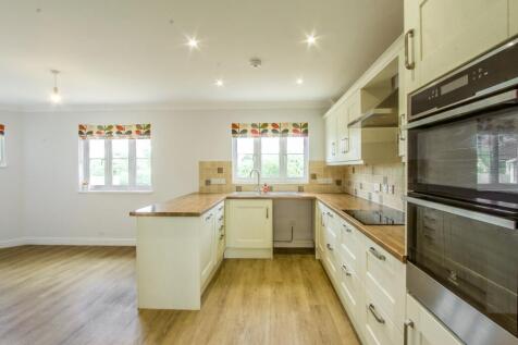 Kitchen Diner B