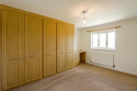 Bedroom 1a