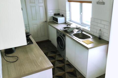 DEACON ST KITCHEN 