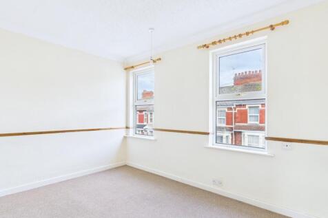 CAM01338G0-PR0154-STILL008