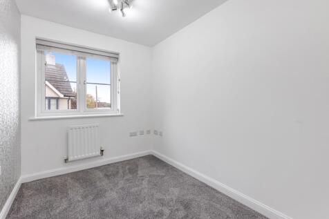 A14 - 72 Mimosa Way Paignton - 251022