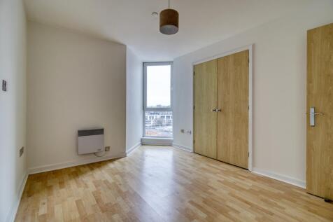 Bedroom One - EweMove Swindon South