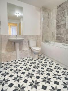 Bathroom - EweMove Swindon South