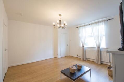 Brackenhall Road Adam Hendry EweMove Estate and Le