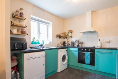 12 Kiln Avenue Adam Hendry EweMove estate and lett