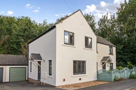 EweMove Knaresborough House Front