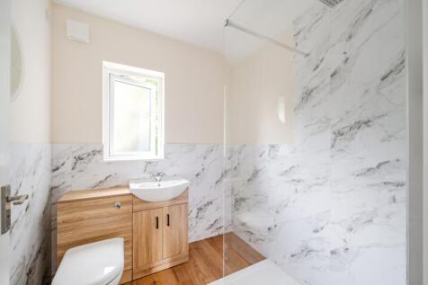 EweMove Knaresborough Shower Room