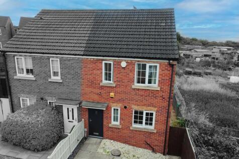 Lrg_10 Tudor Court v2