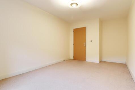 5- Rob Hammond EweMove Pontefract